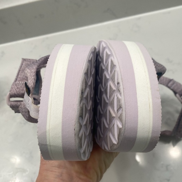 TEVA Women’s Lilac FLATfORM UNIVERSAL SANDAL size 11 - Picture 12 of 14